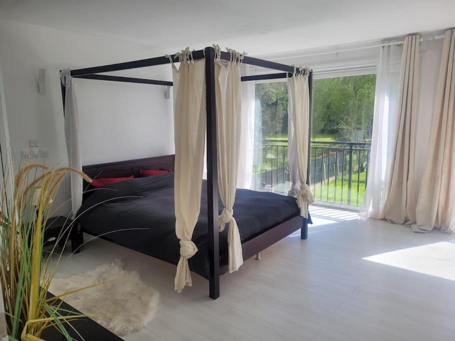 Apartament Frida'S House Bievres Zewnętrze zdjęcie